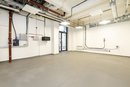 The Textile Building, Units 5 and 5a - 2a Belsham Street, London, Leisure / Office / Studio / Workshop To Let - Unit 5A The Textile Building 4.jpg