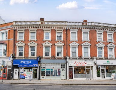 15 High Road, London, Retail To Let - 6735f0cdeca231215628 2.jpg