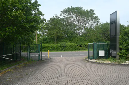 Linford Pavilion, 7 Sunrise Parkway, Linford Wood, Milton Keynes, Office / Warehouse To Let - img2.png