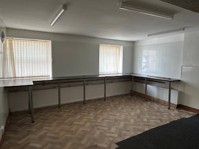 17 Tower Street, Ludlow, Retail To Let - 5