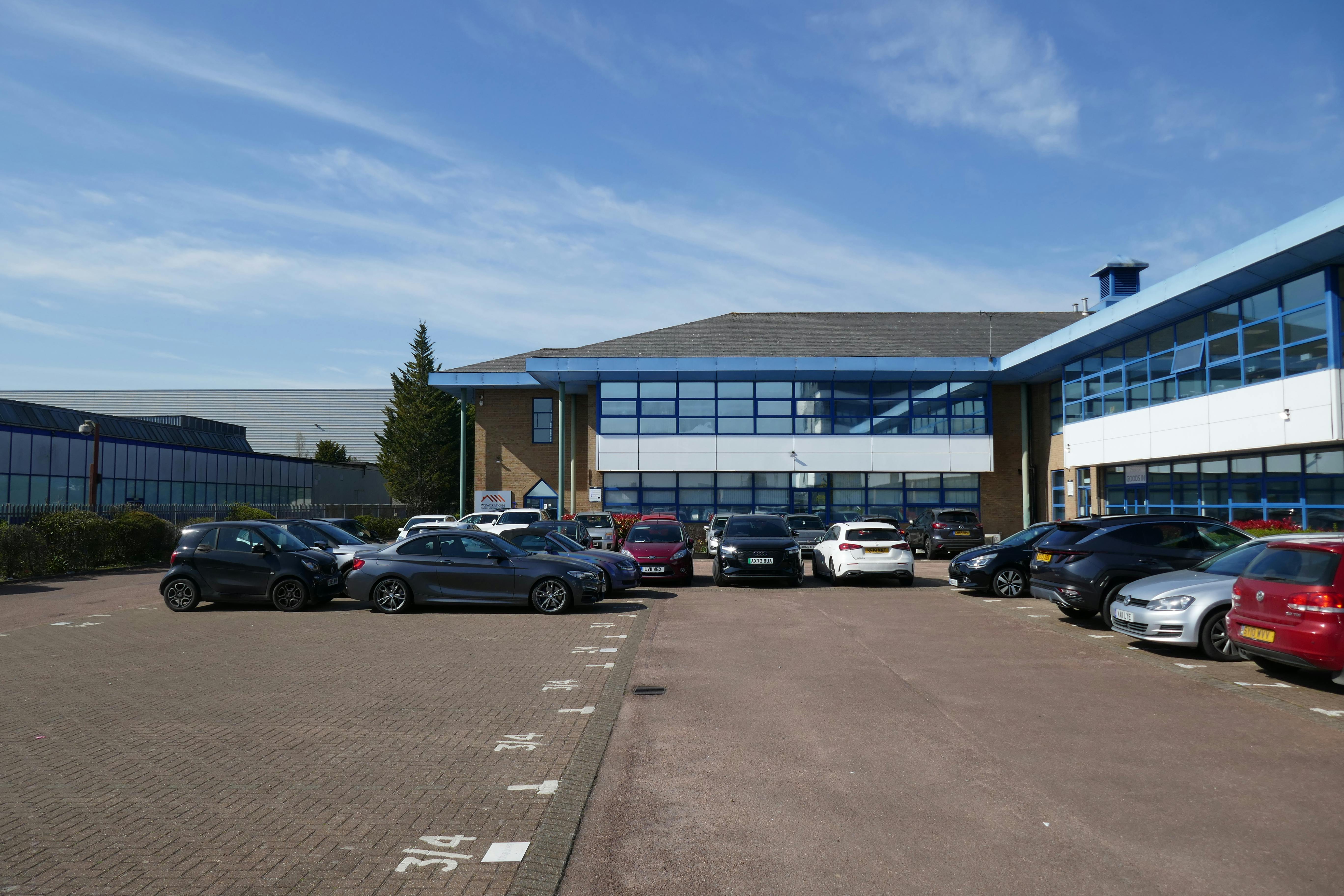 7 Astra Centre, Harlow, Offices To Let / For Sale - P1040951.JPG