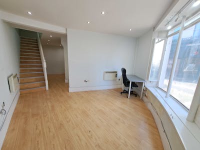 1 Market Square & 25 Bridge Street, Buckingham, Retail / Investment - Retail & Leisure For Sale - Image 3