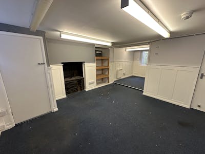22 Queens Road, Brighton, Office / Retail To Let - IMG_5102.jpg