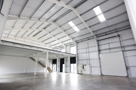 Orbis 9000, Westcott Venture Park, Aylesbury, Industrial To Let - Westcott Finished Buildings - ed nix 045.JPG