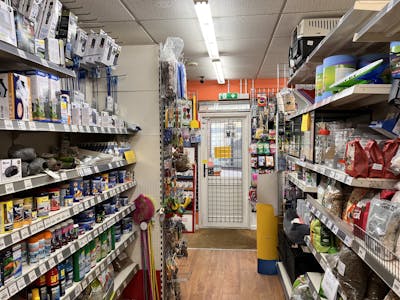 18 St. Marks Lane, Newark, Retail For Sale - IMG_3721.JPG