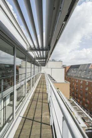Glasshouse Yard, 26 – 28 Glasshouse Yard, London, Office For Sale - Glass House 4.jpeg