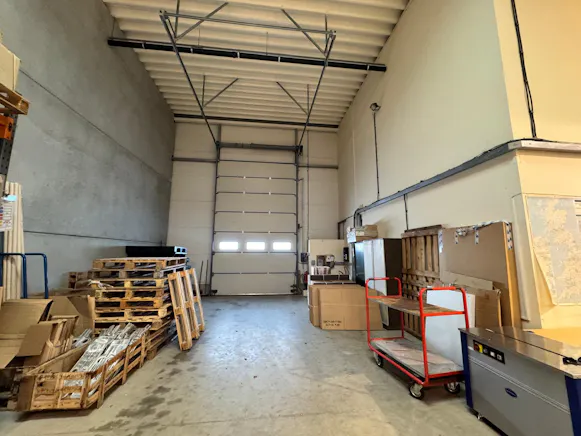 Unit A3, Brunel Gate, Aylesbury, Industrial To Let - WhatsApp Image 2026-10-23 at 13.21.55 (13).jpeg