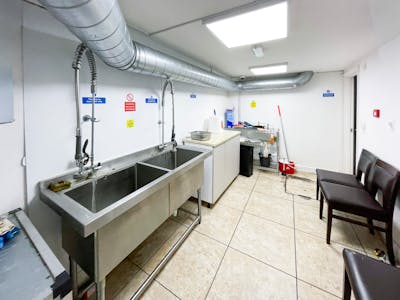 218 Portobello Road, London, Retail To Let - Image (26).jpg