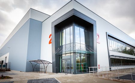 Unit 2 Causeway Central, Lovett Road, Staines-Upon-Thames, Industrial / Warehouse To Let - Two-19.jpg