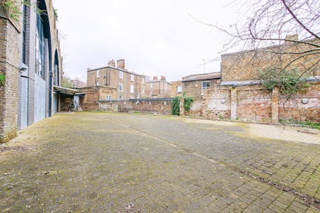 Arches 30-32 Prowse Place, Camden, Industrial / Leisure To Let - P1233523.jpg