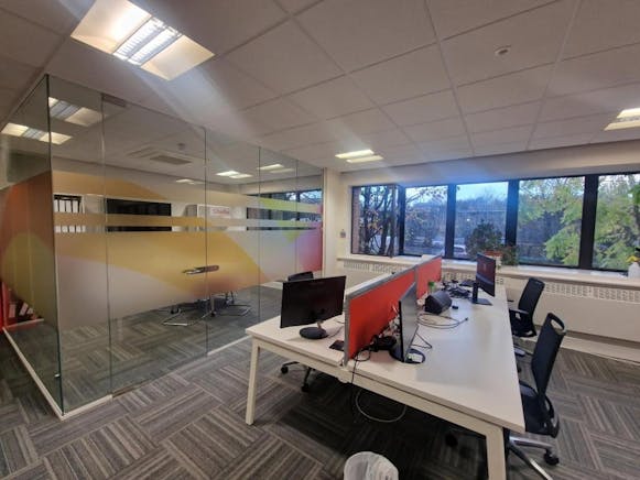 Clifton House, Bunnian Place, Basingstoke, Office To Let - 20251110_154121.jpg