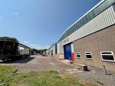 Unit 9, Ty Coch Distribution Centre, Cwmbran, Industrial To Let - m.jpg