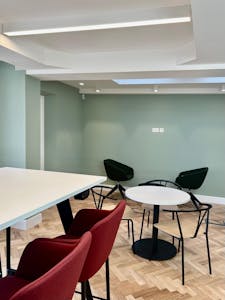 18-19 Albemarle Street, 19 Albemarle Street, London, Office To Let - Breakout Area