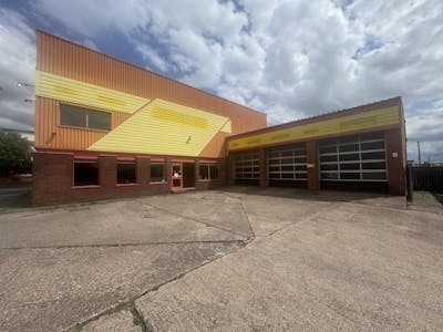 27-34 Greyfriars, Stafford, Trade Counter / Warehouse To Let / For Sale - Photo 18072025 14 37 15.jpg