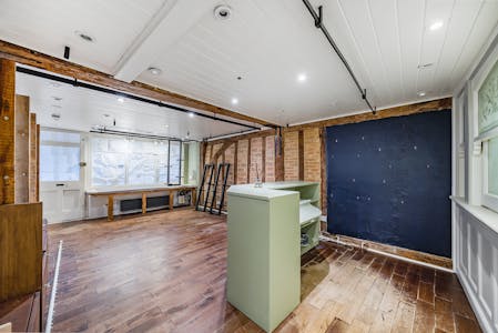 7 High Street, Pinner, Investment / Office / Retail For Sale - 1244588 5.jpg