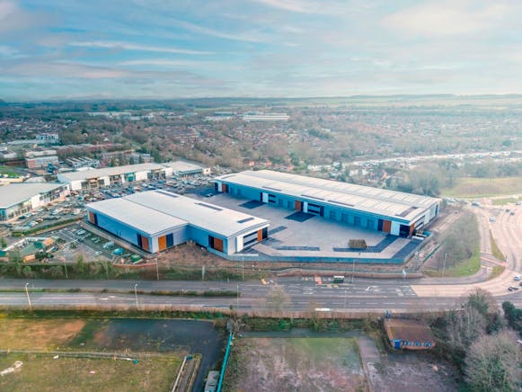 Radius Park, Basingstoke, Industrial To Let - RADIUS_4.jpg