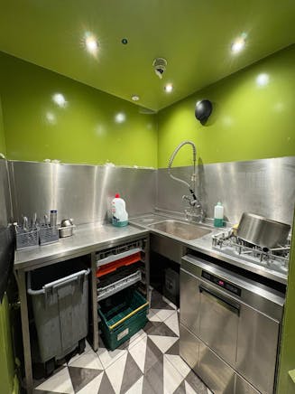 109-111 Broadway, Leigh-On-Sea, Retail To Let - WhatsApp Image 2026-03-04 at 12.57.15 (2).jpeg