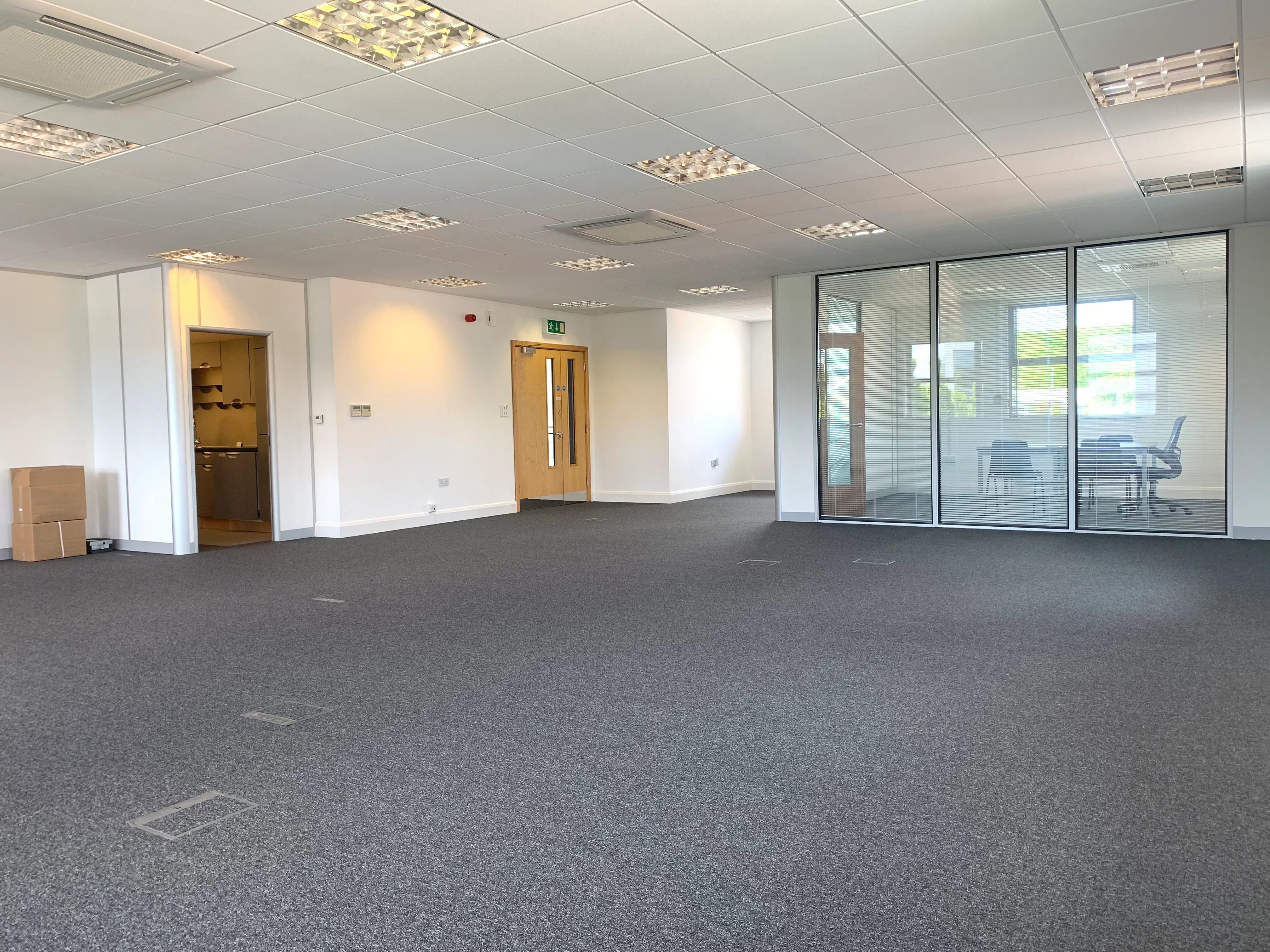 Suite E, 1st Floor, 4230 Park Approach, Leeds, Office / Office To Let - 4230INternal.JPG