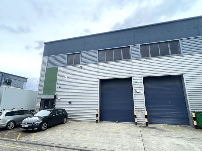 Unit 5 Vale Industrial Park, 170 Rowan Road, London, Mitcham, Warehouse & Industrial To Let - IMG_2877.jpg