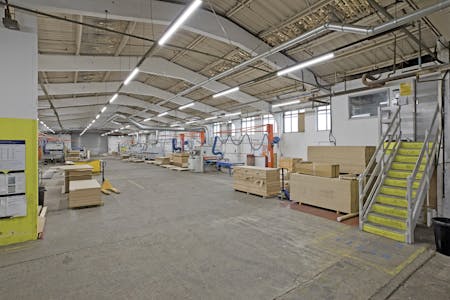 Pontefract Road, Leeds, Industrial To Let - IMG_5146.jpg
