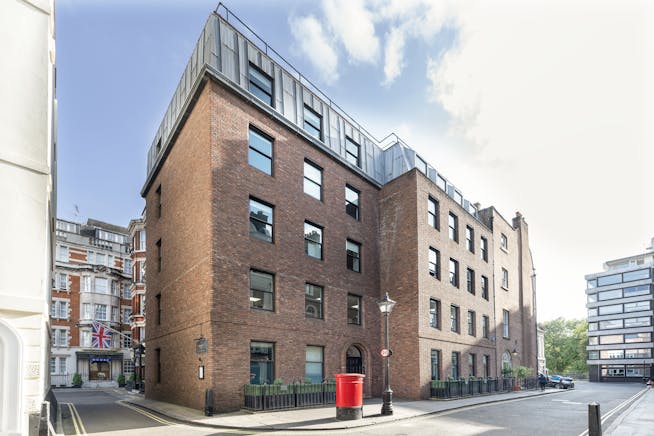 32-33 St James's Place, London, Office To Let - 32 to 33 saint james place 2319 extl.jpg