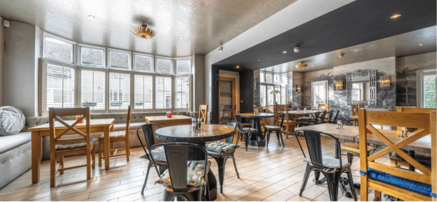 Retail/Shop in Bedford - photo 2