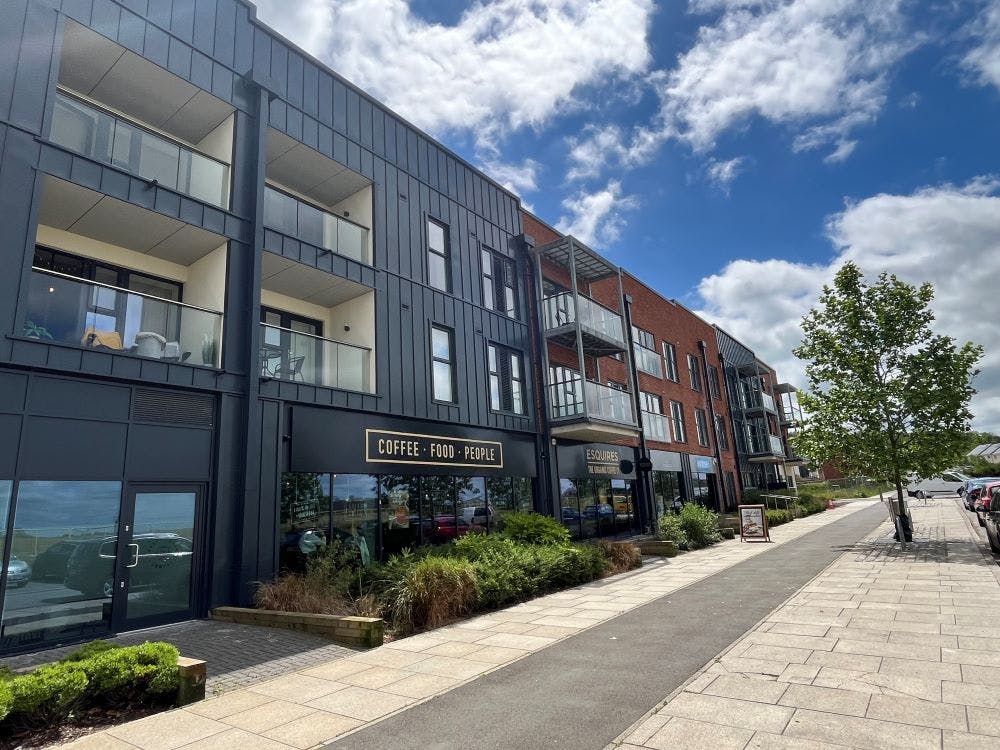 Units 1, 3 & 4 Trinity House West, Bicester, Office / Retail For Sale - image00028.jpg