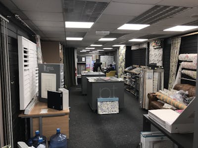 13 Cartergate, Newark, Retail To Let - IMG_7071.JPG