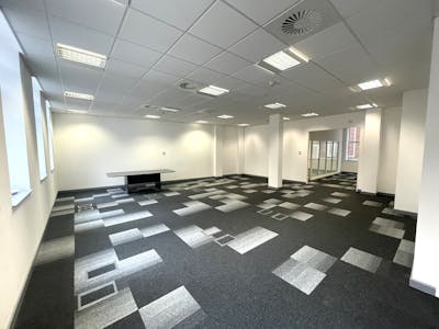 40 Windsor Place, Cardiff, Office To Let - 40 windsor place internal 2.jpg