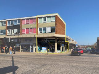 60 High Street North, Dunstable, Retail To Let - IMG_2690 copy.jpg