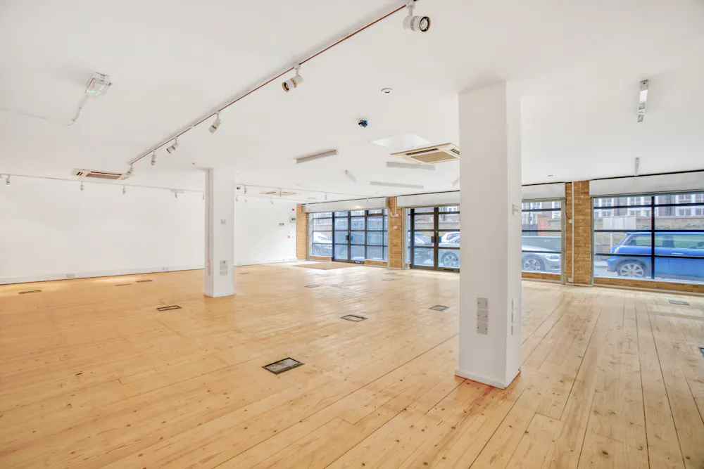 1-6 Batemans Row, London, Office For Sale - 33_12585.jpg