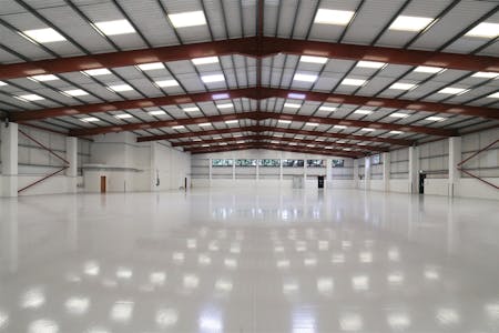 Unit B1 Parkway, Cranford Lane, Heston, Heathrow, Warehouse To Let - 034 B1 Parkway Large.jpg