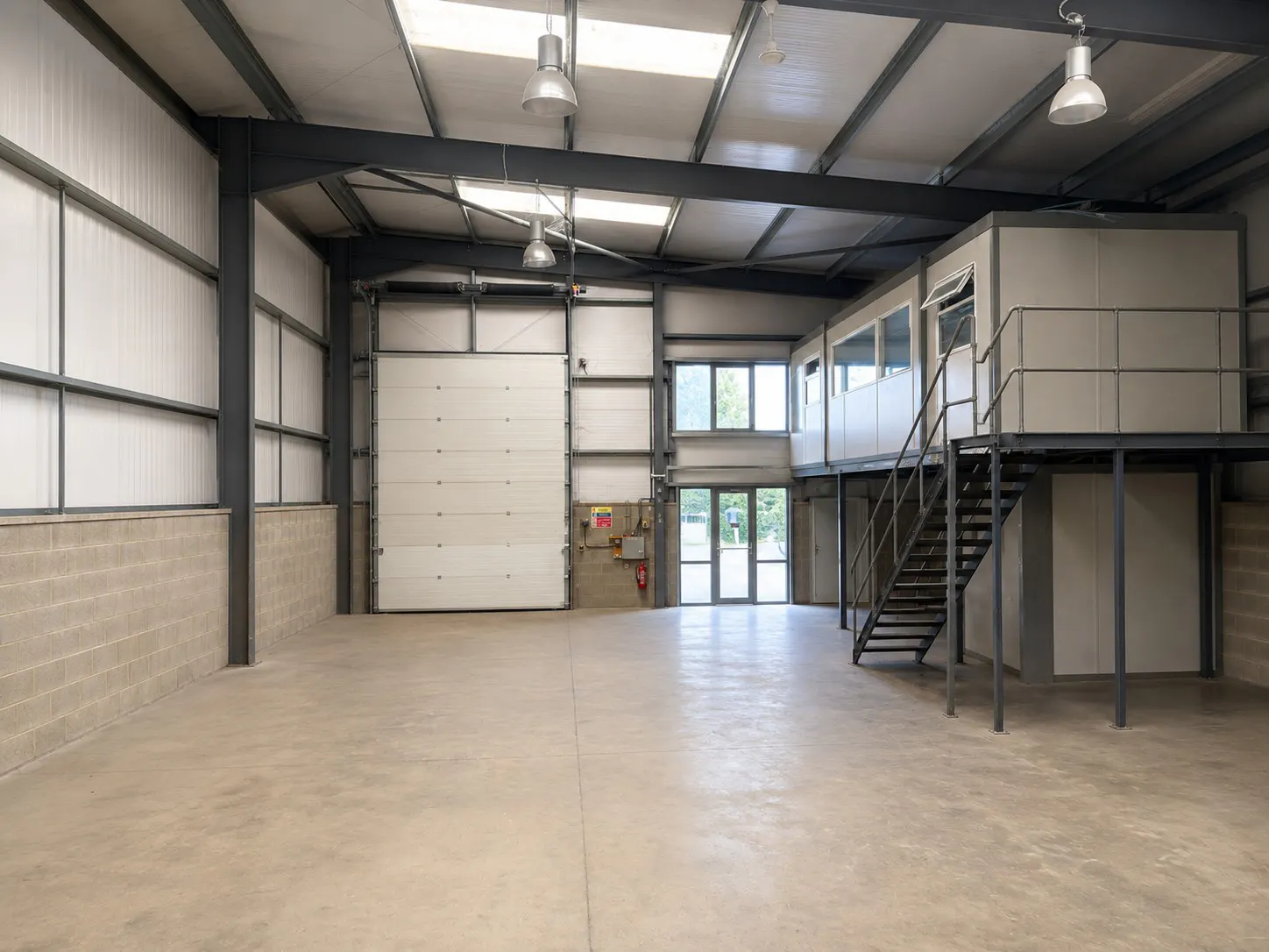 5 Abbey Point, Waltham Abbey, Industrial To Let - Internal.jpeg