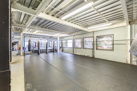 Commercial Unit (South), Wharfside Point, 4 Prestons Road, London, Investment / Leisure / Retail For Sale - _MG_04051234_5075_.jpg