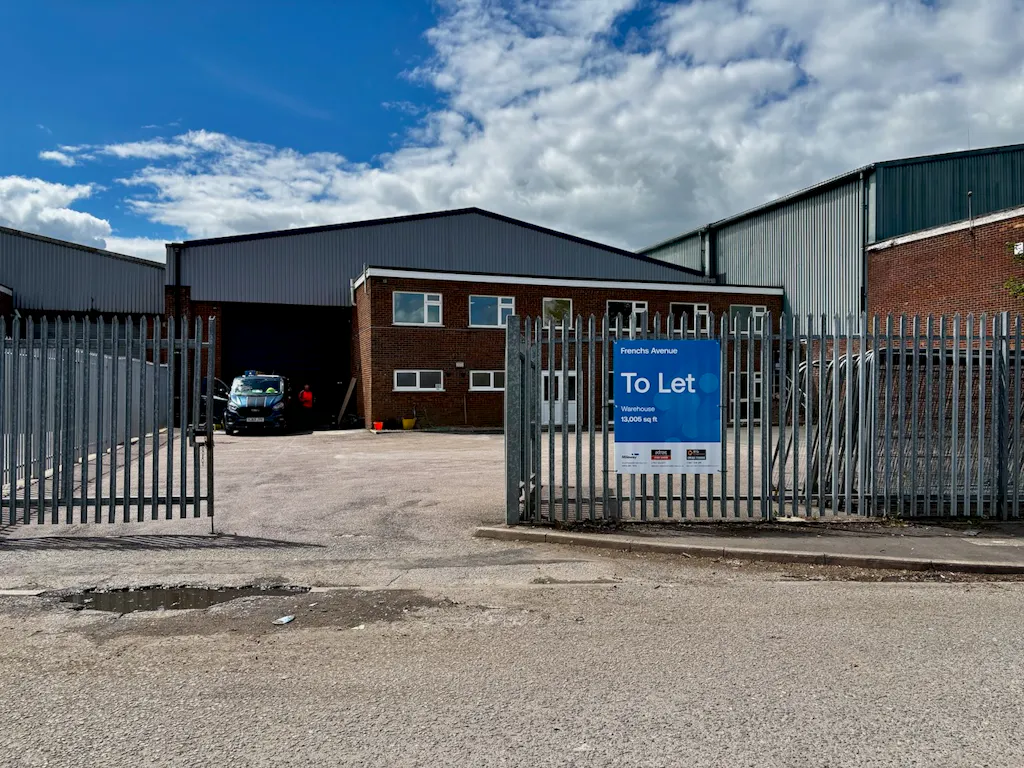 4 Frenchs Avenue Dunstable Mileway Warehouse For Rent