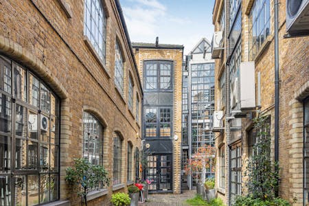 10B Printing House Yard, Hackney Road, London, Office To Let - PrintingHouseYardPerseverenceWorksShoreditchE27PRExternal2DominionLondon.jpg