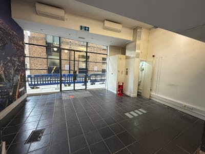 34a Shad Thames, London, Class E Retail / Leisure / E Class Retail / Leisure (no extract - Open A1) / Office / Retail To Let - IMG_1356.JPEG