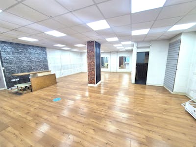 51-53 Market Street, Hyde, Retail To Let - 20250715_101436.jpg