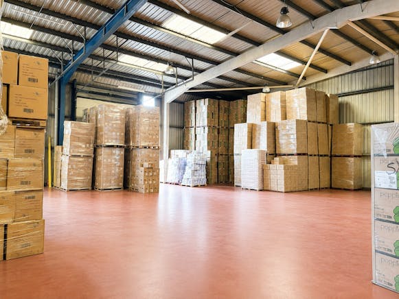 Unit 10 Coldharbour Pinnacles Estate, Harlow, Industrial To Let - Warehouse 4