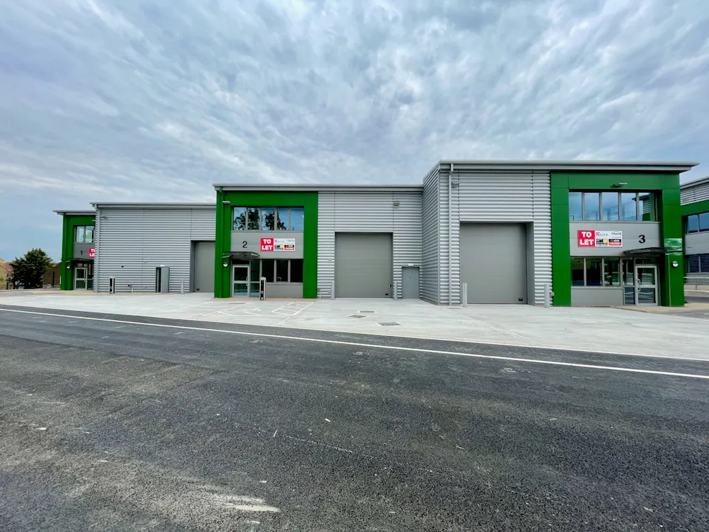Units 1-3 Trade City Luton, Kingsway, Luton, LU1 1TT