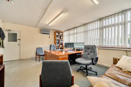 14-16 Shacklewell Lane, London, Industrial / Light Industrial / Warehouse To Let - 1515895 (16).jpg