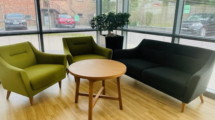 Basepoint, John De Mierre House, Haywards Heath, E (commercial/business and service) / Industrial / Office To Let - sofa 002.jpg