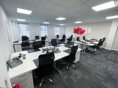 2 Bath Place - Offices, London, Office / Serviced Office To Let - img1-640x480.jpg