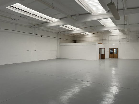 8 Castleham Road, St. Leonards-on-Sea, Industrial To Let - IMG_4055.JPEG