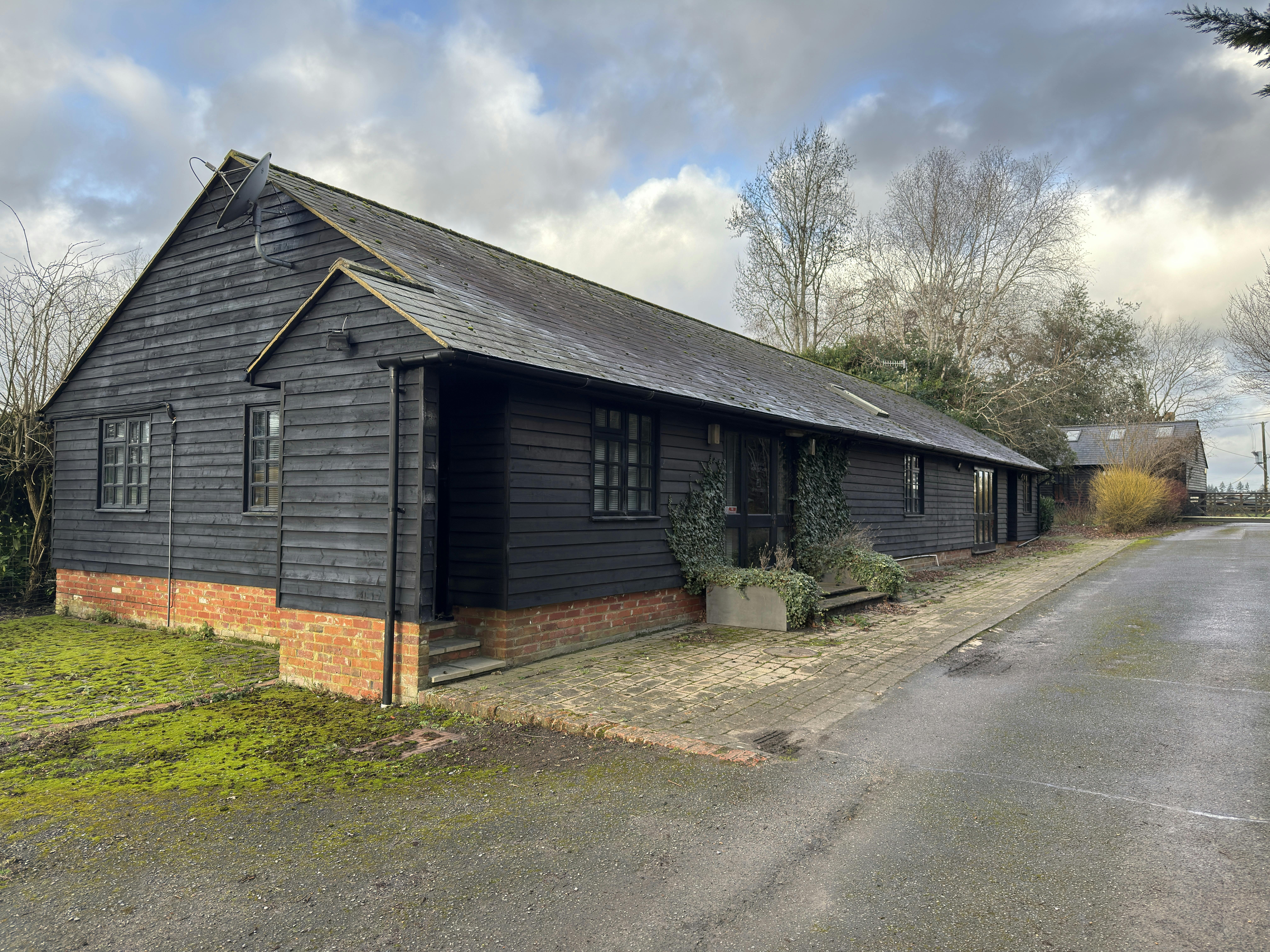 Hertford Park Offices, Guildford, Offices To Let - IMG_6043.JPEG