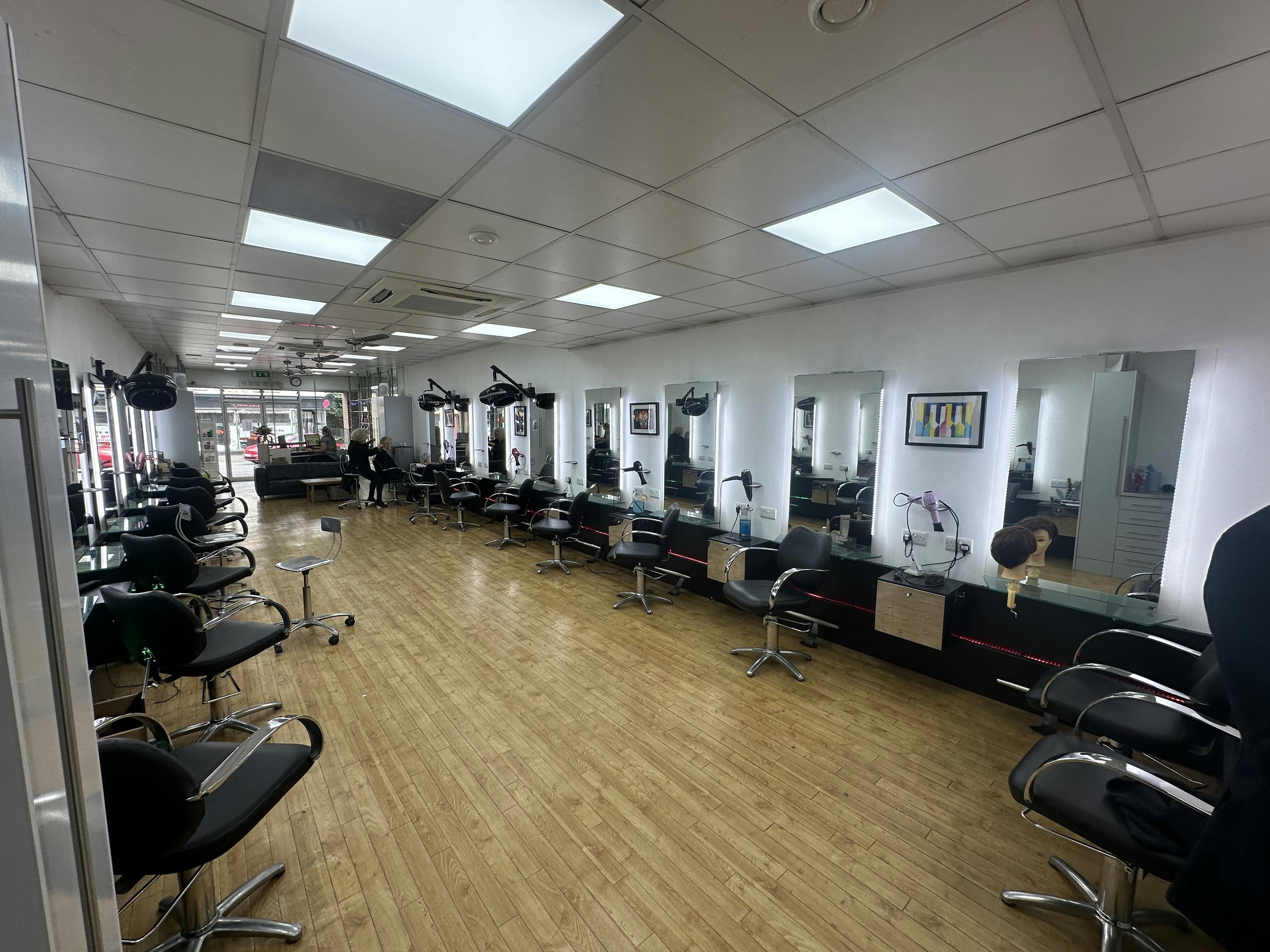 Unit 2b, Chelsea Arcade - IMG_2650.jpg