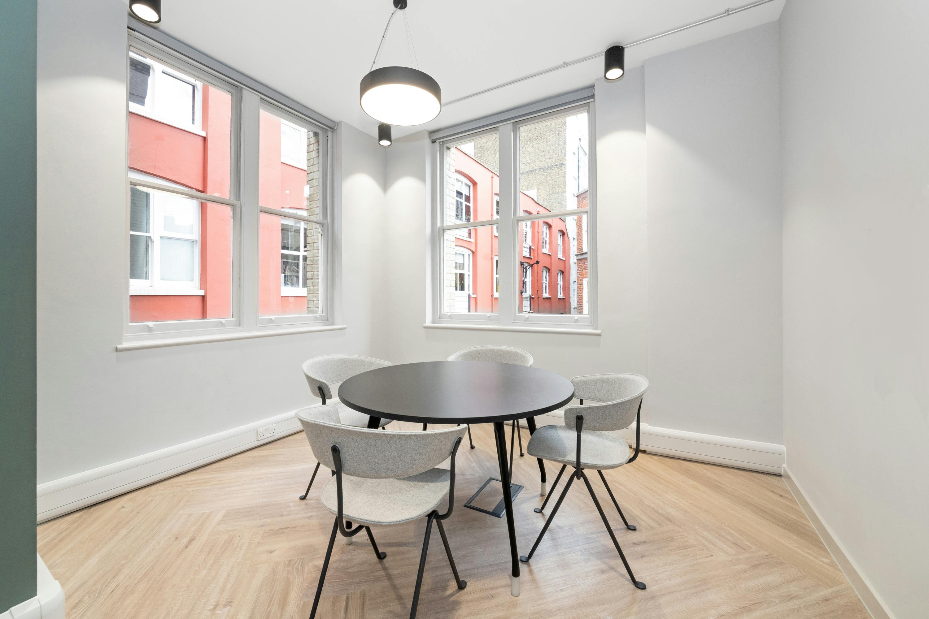 2nd Floor, 23-27 Heddon Street, London, Office To Let - IMG_0549.jpg