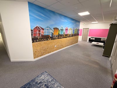 18-19 Aviation Way, Southend-on-Sea, Office To Let - IMG20251119WA0009.jpg