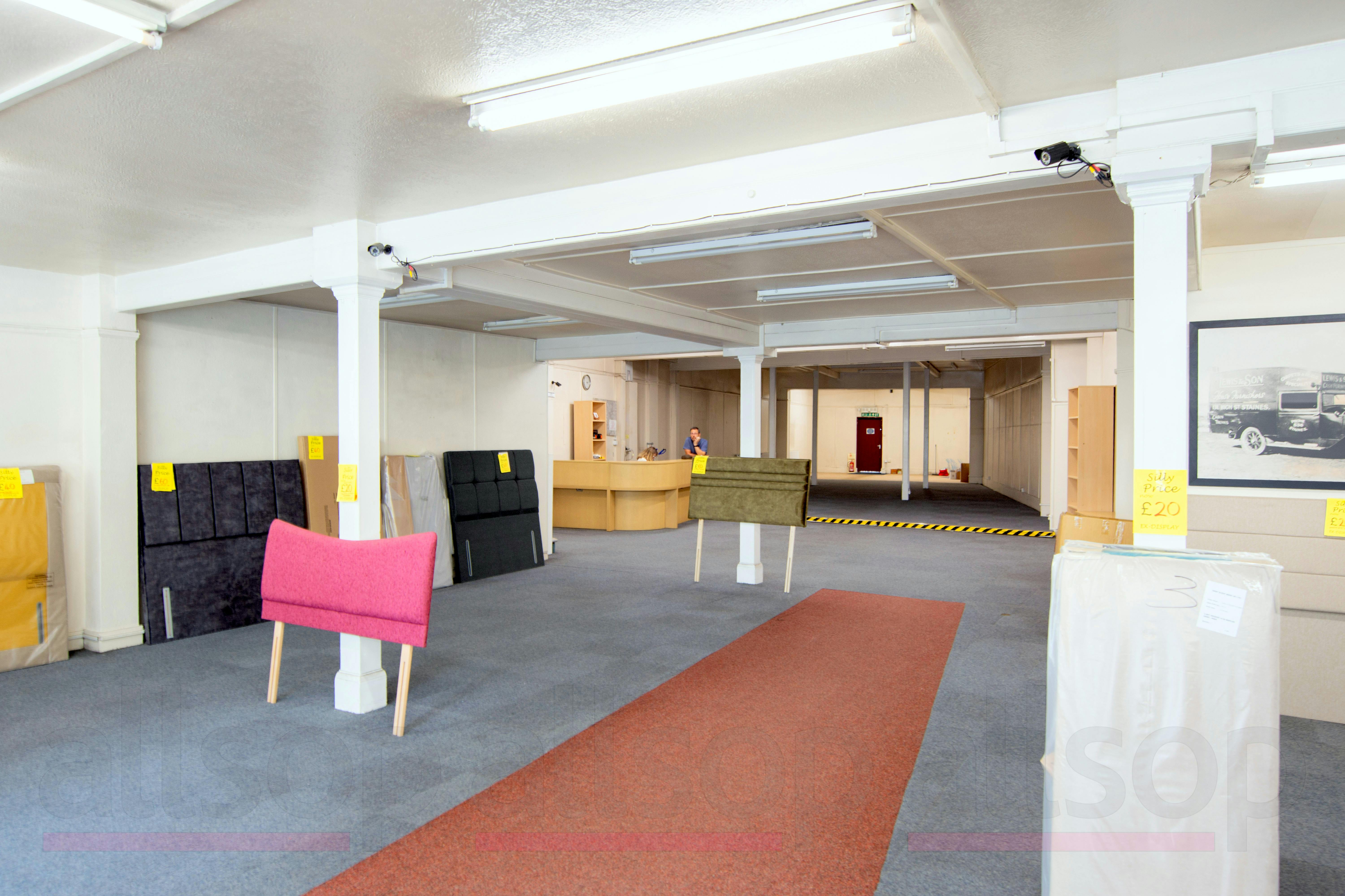 131 High Street, Staines-upon-Thames, Retail To Let - Shop.jpg