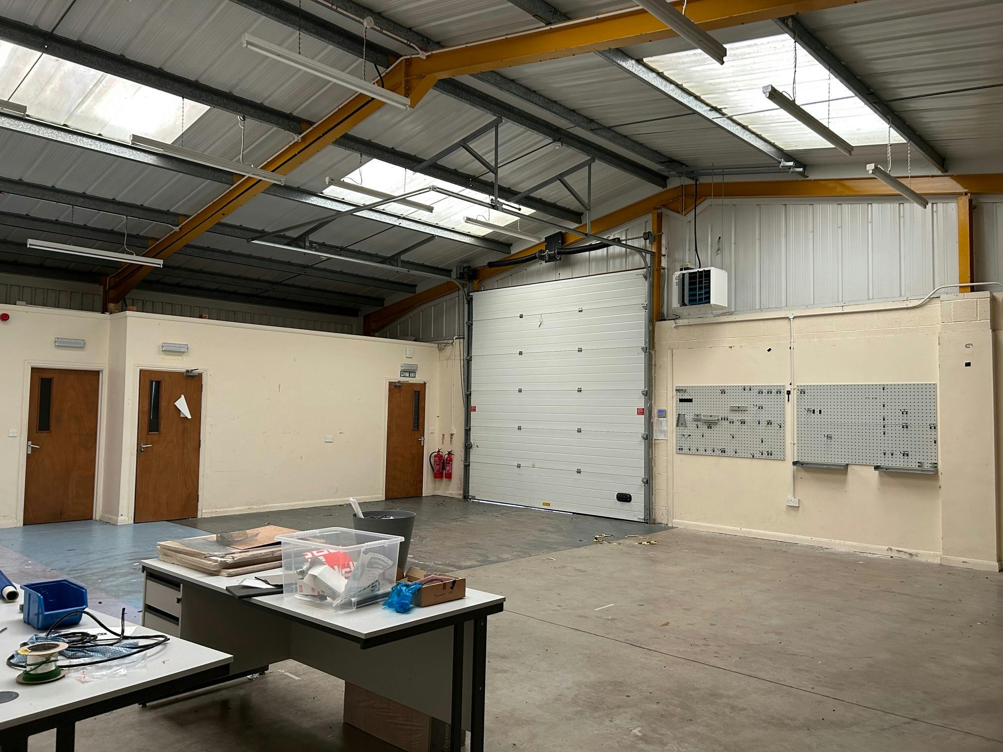 Units 17 & 17a Severn Farm Industrial Estate, Units 17 & 17a Severn Farm Industrial Estate - 4.jpg